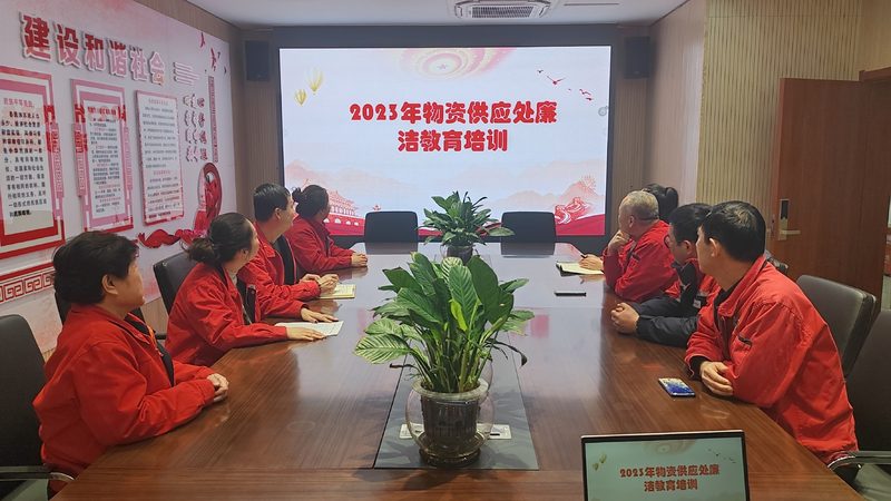 叉车培训新手必看：四大注意事项助你顺利入门