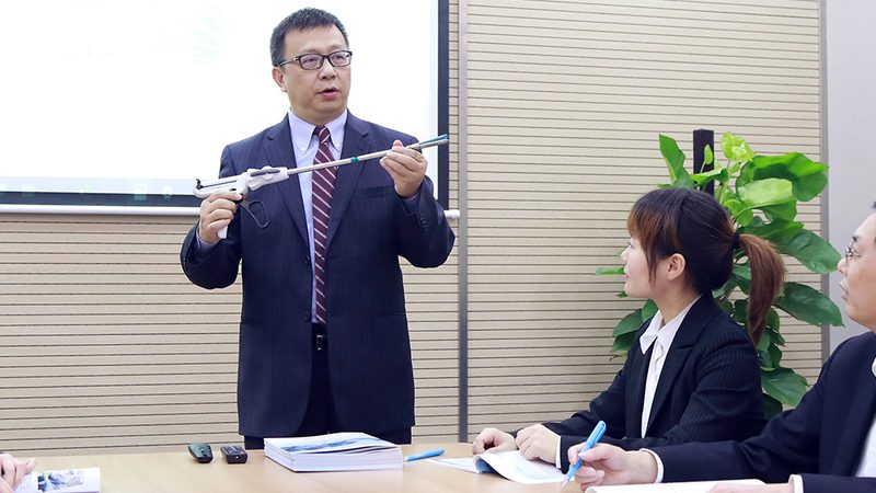 课程设置是培训机构的核心竞争力。一个合理的课程设置应包括以下内容：